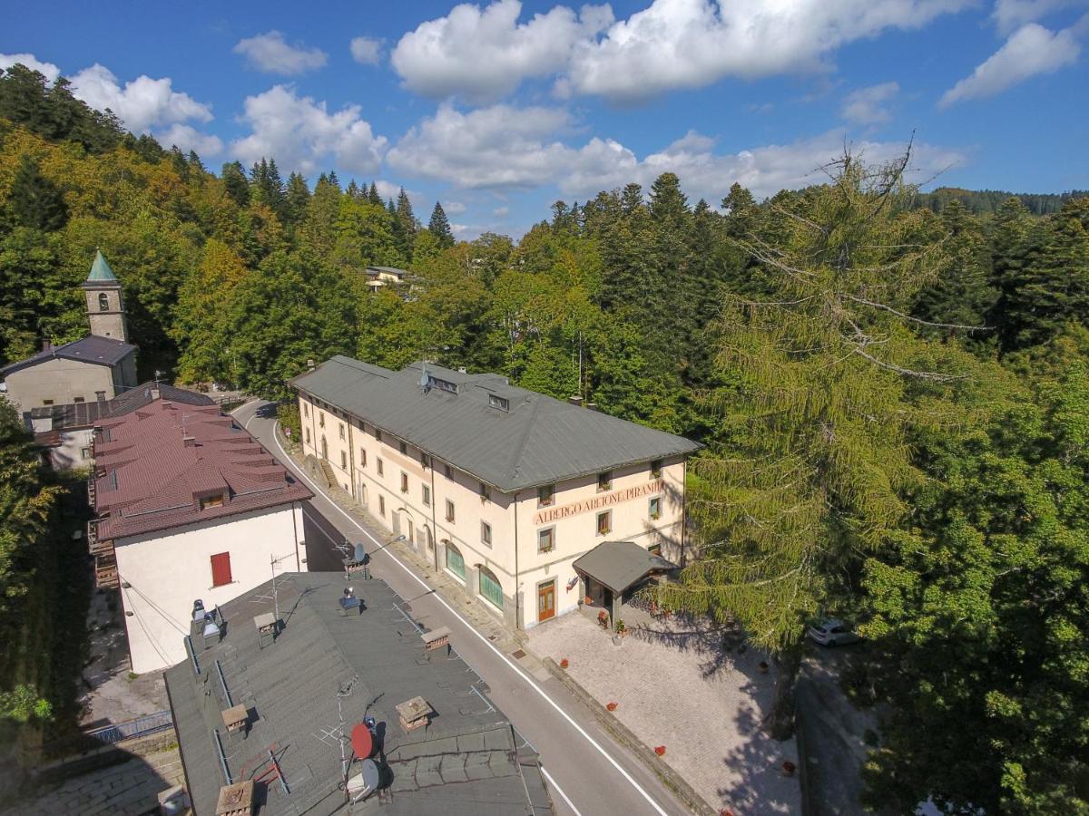 Abetone E Piramidi Resort Buitenkant foto